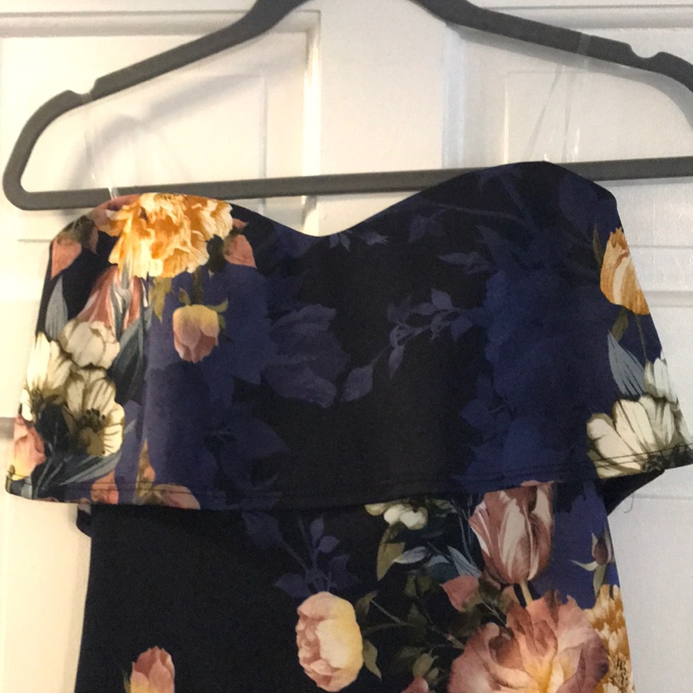 Floral Navy Strapless Dress - Picture 3 of 4